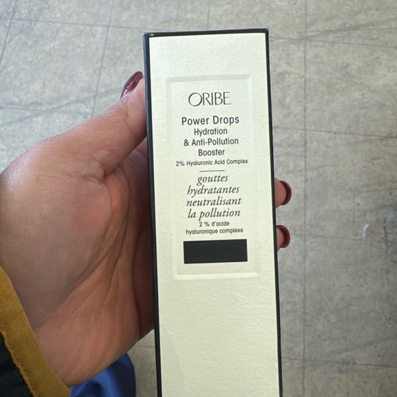 Oribe power drops hydration and anti pollution booster - Picture 3 of 5